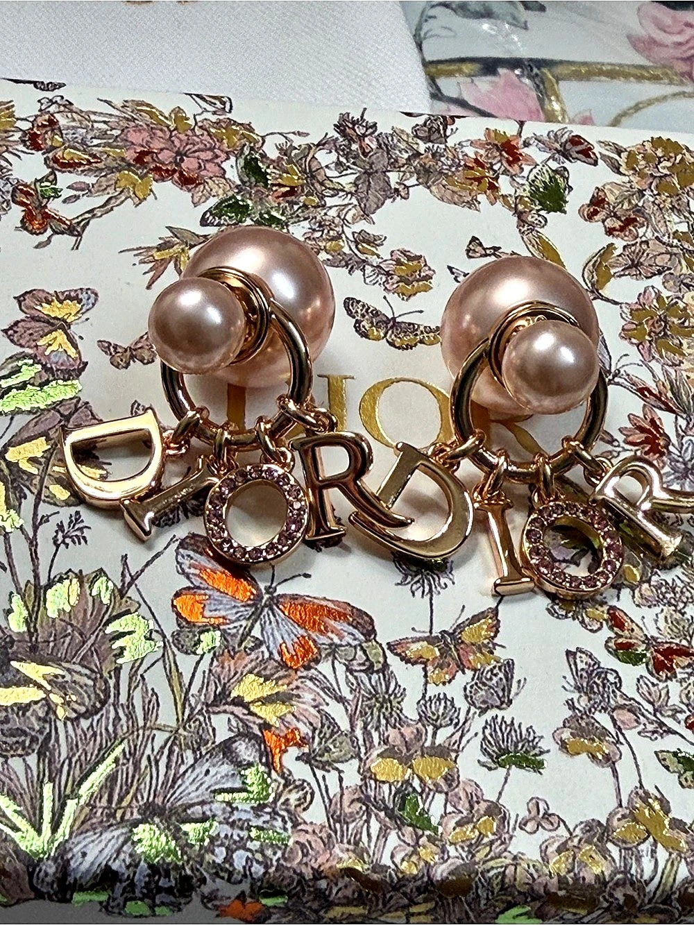 Dior - Picture 3 of 7